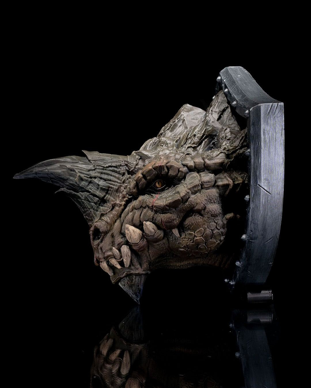 Ancient Dragon Head Trophy - Exquisite 3D Printed Fantasy Decor - Ready to Paint