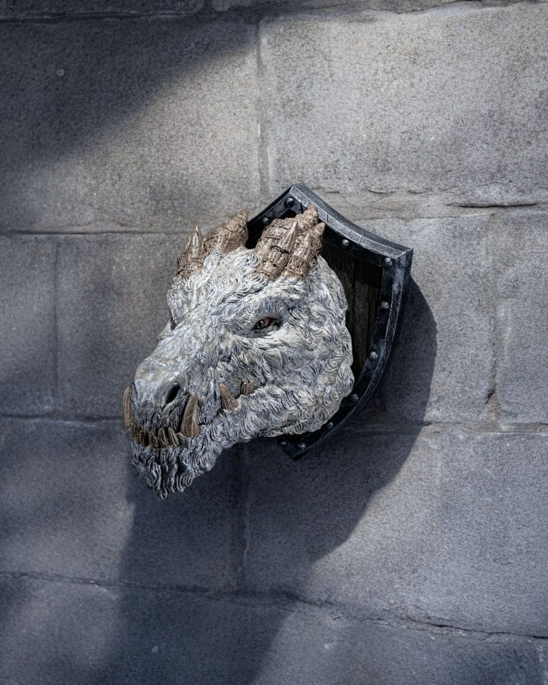 Polar Dragon Head Trophy - Exquisite 3D Printed Fantasy Decor - Ready to Paint