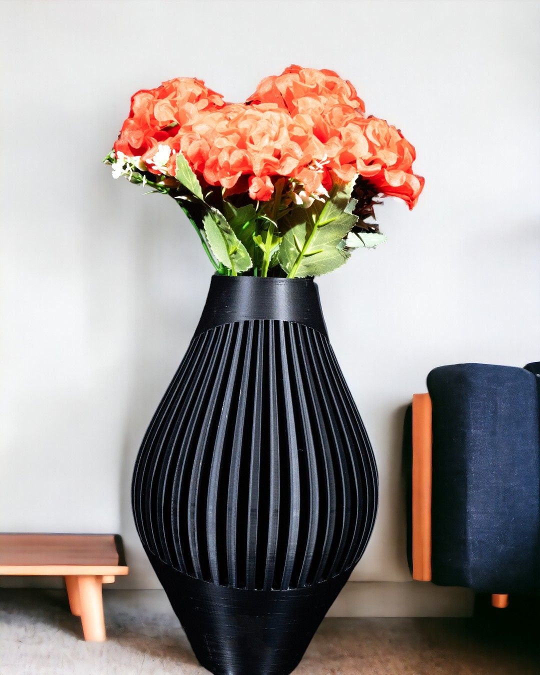 Rinex Vase - Versatile Greenery Holder for Indoor and Outdoor Use