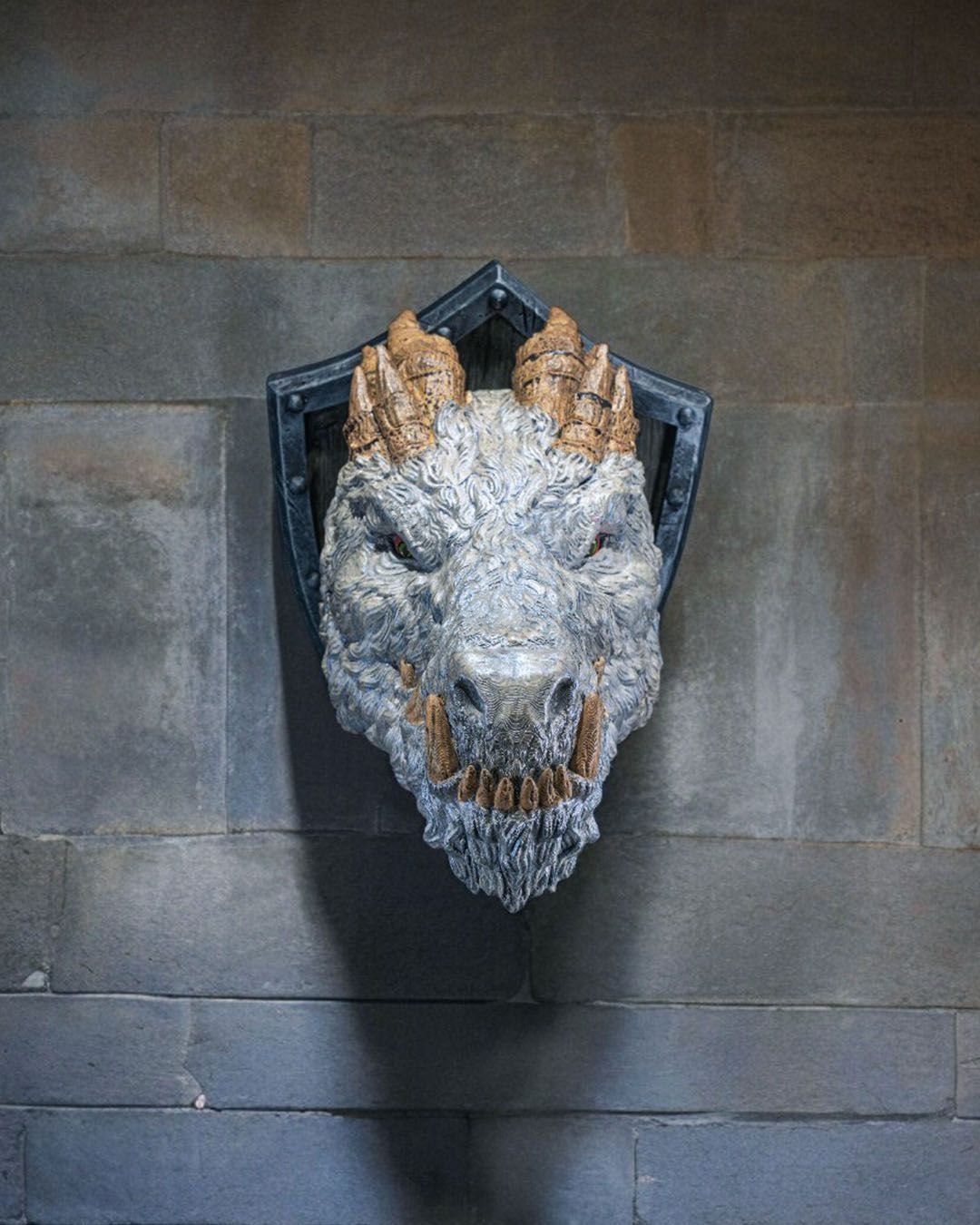 Polar Dragon Head Trophy - Exquisite 3D Printed Fantasy Decor - Ready to Paint