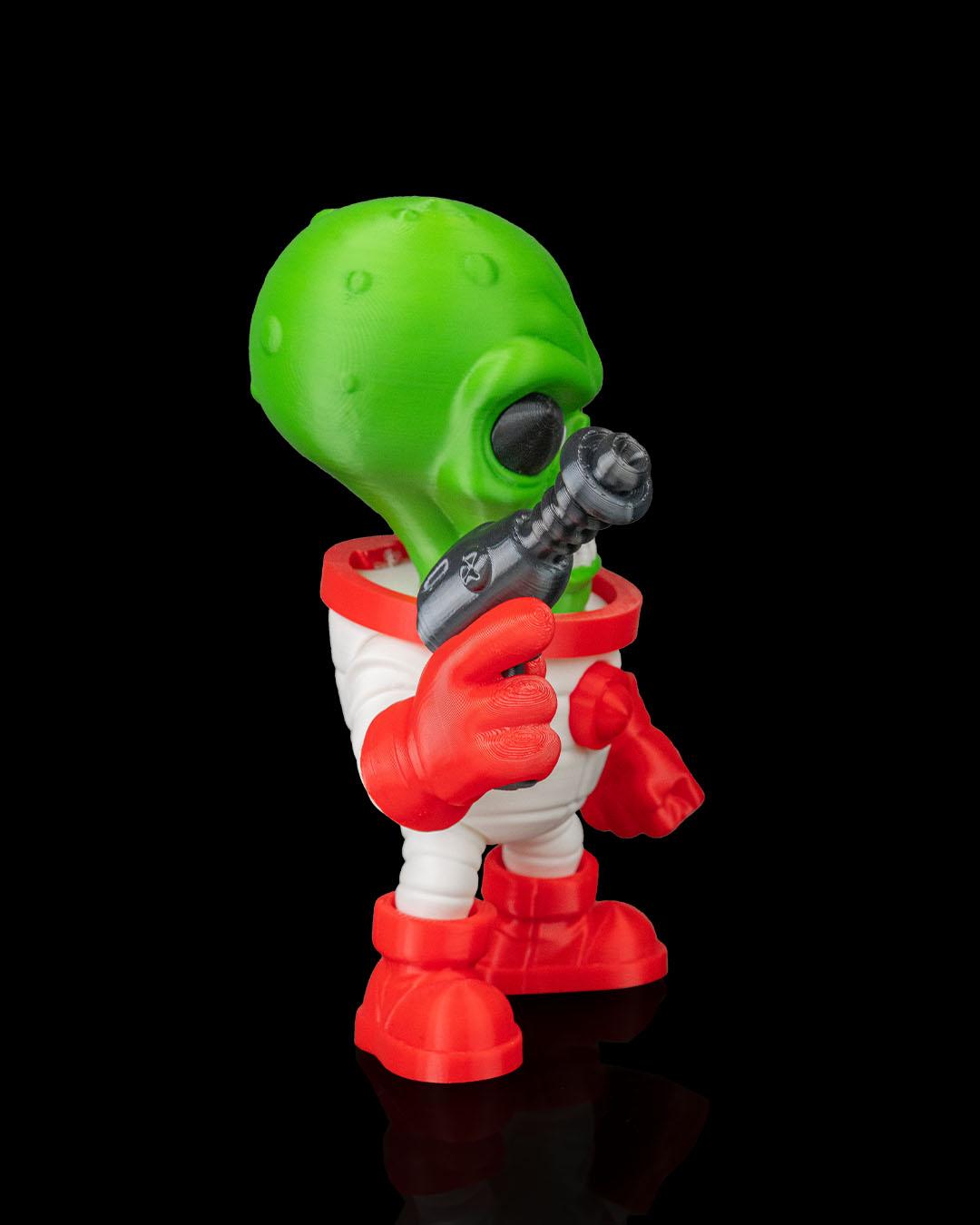 Retro Sci-Fi Alien Figurine – Green Space Invader with Blaster