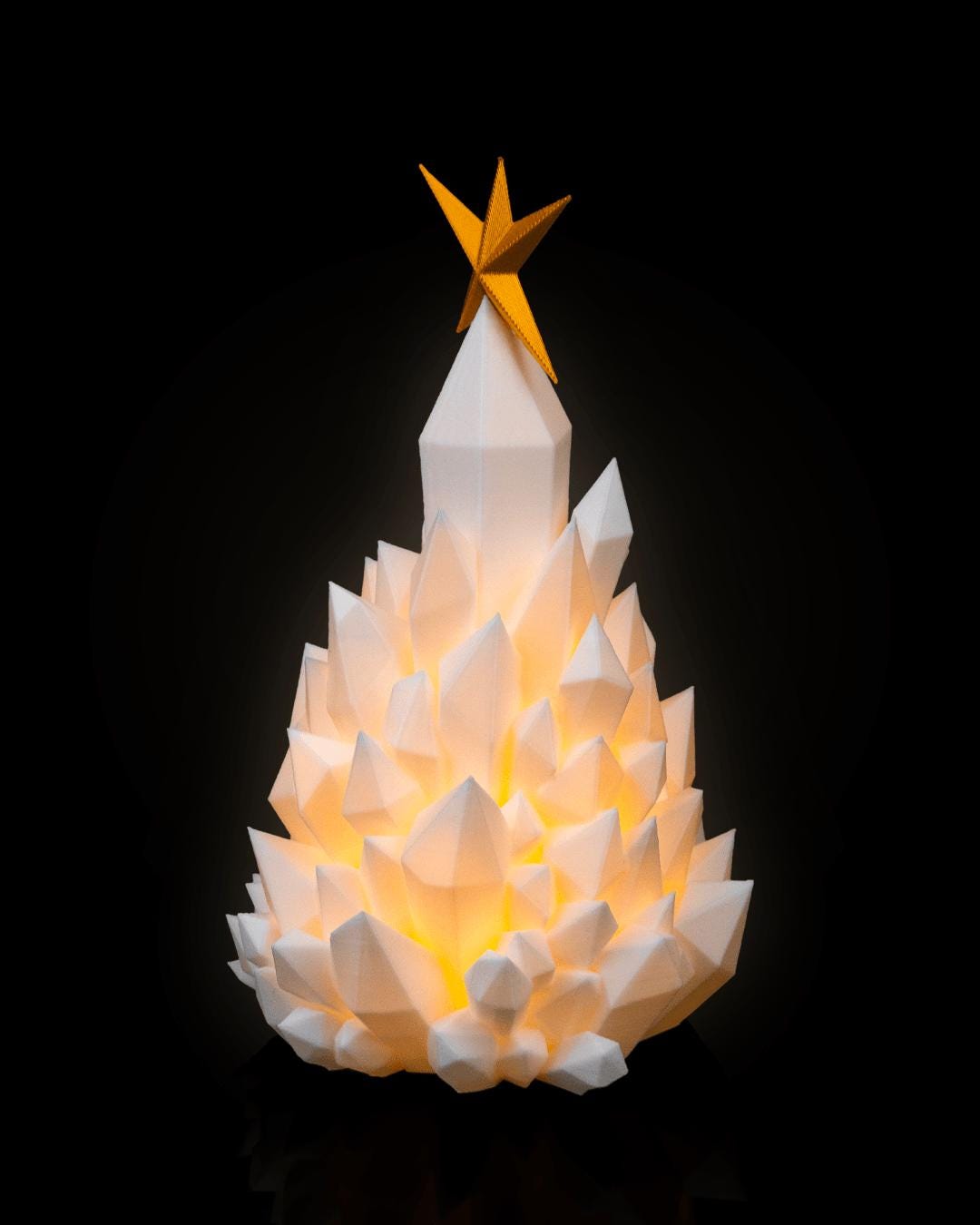 Christmas Crystal Tree Lamp with LED Light – Geometric Winter Holiday Decor – Unique Glowing Tree
