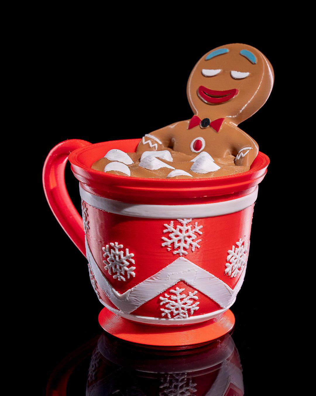 Gingerbread Man Holiday Mug – Hot Cocoa Jacuzzi with Secret Storage