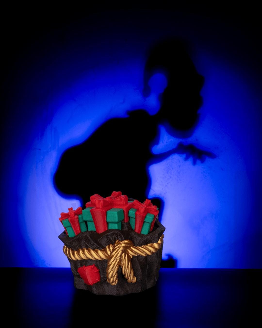 Grinch Shadow Projector Light – 3D Printed Christmas Thief Decor