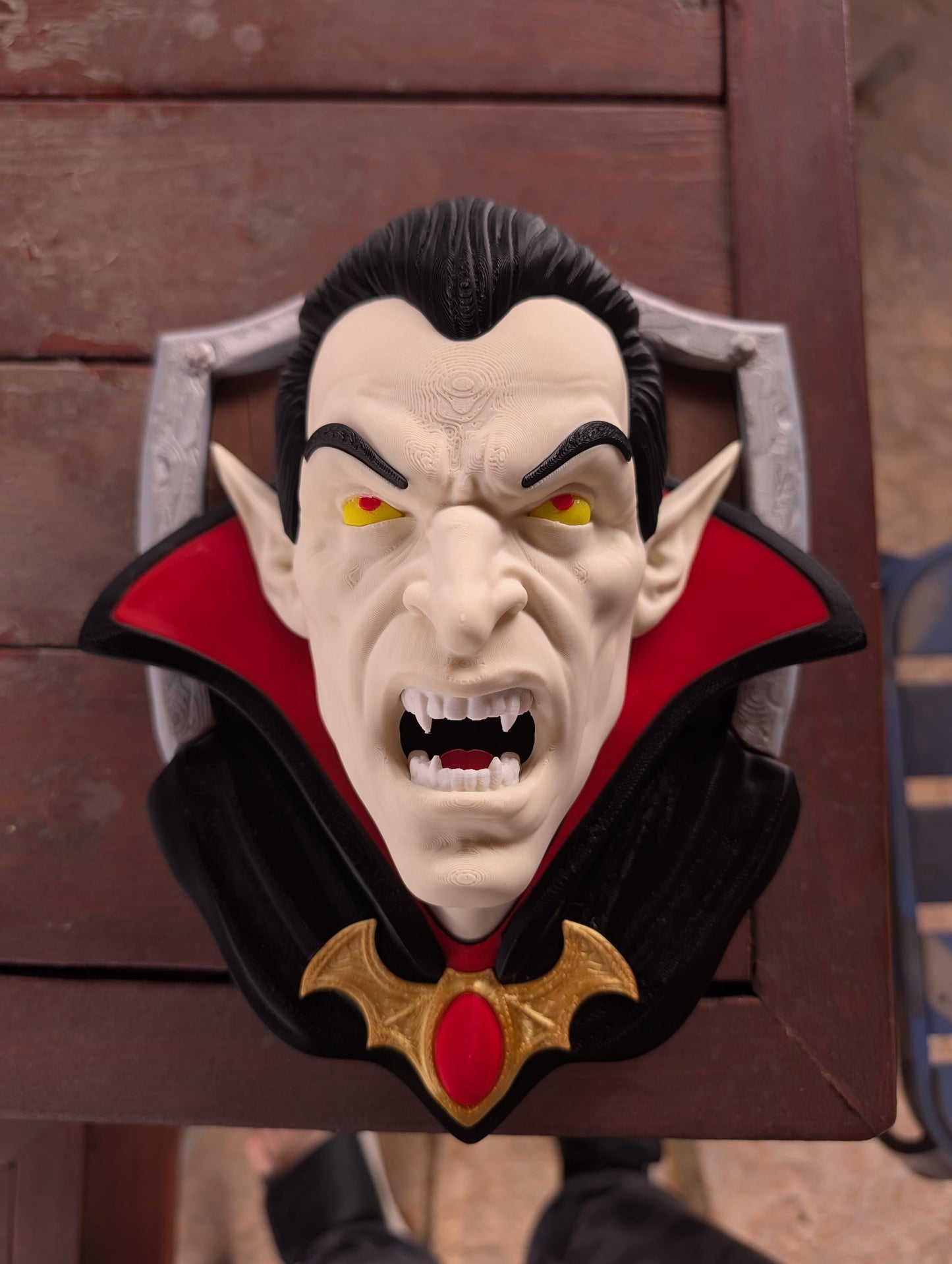 Vampire - Halloween Trophy