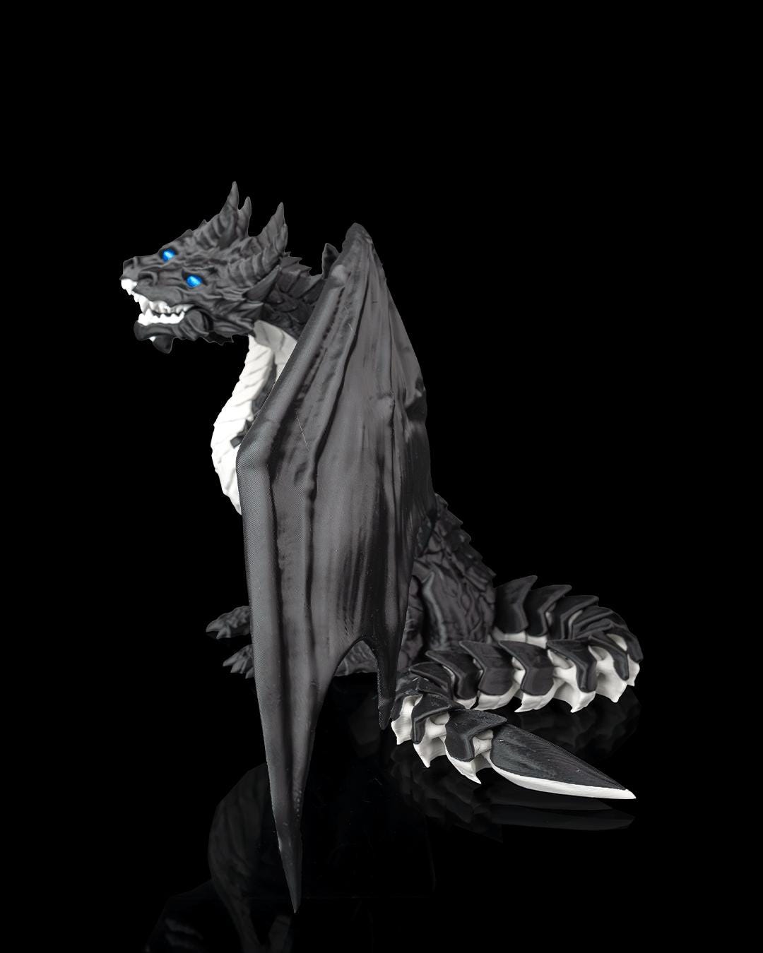 Three-Headed Dragon - Mythical Collection