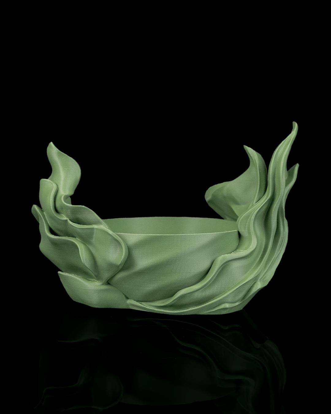 Seaweed Flow - Self-Watering Planter