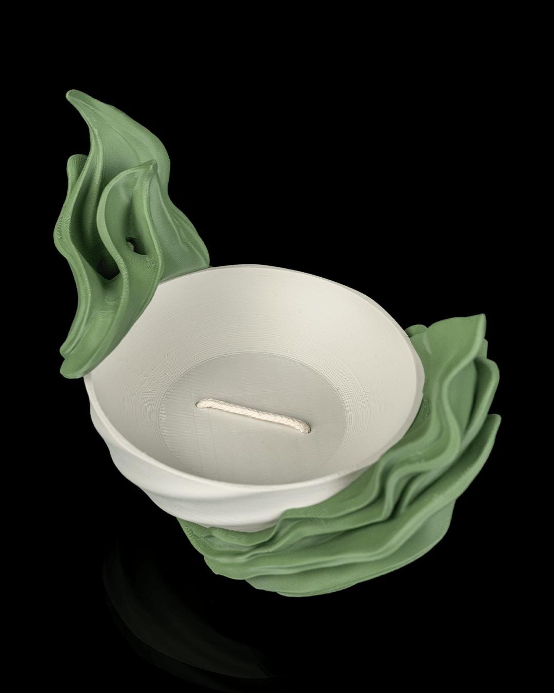 Seaweed Flow - Self-Watering Planter