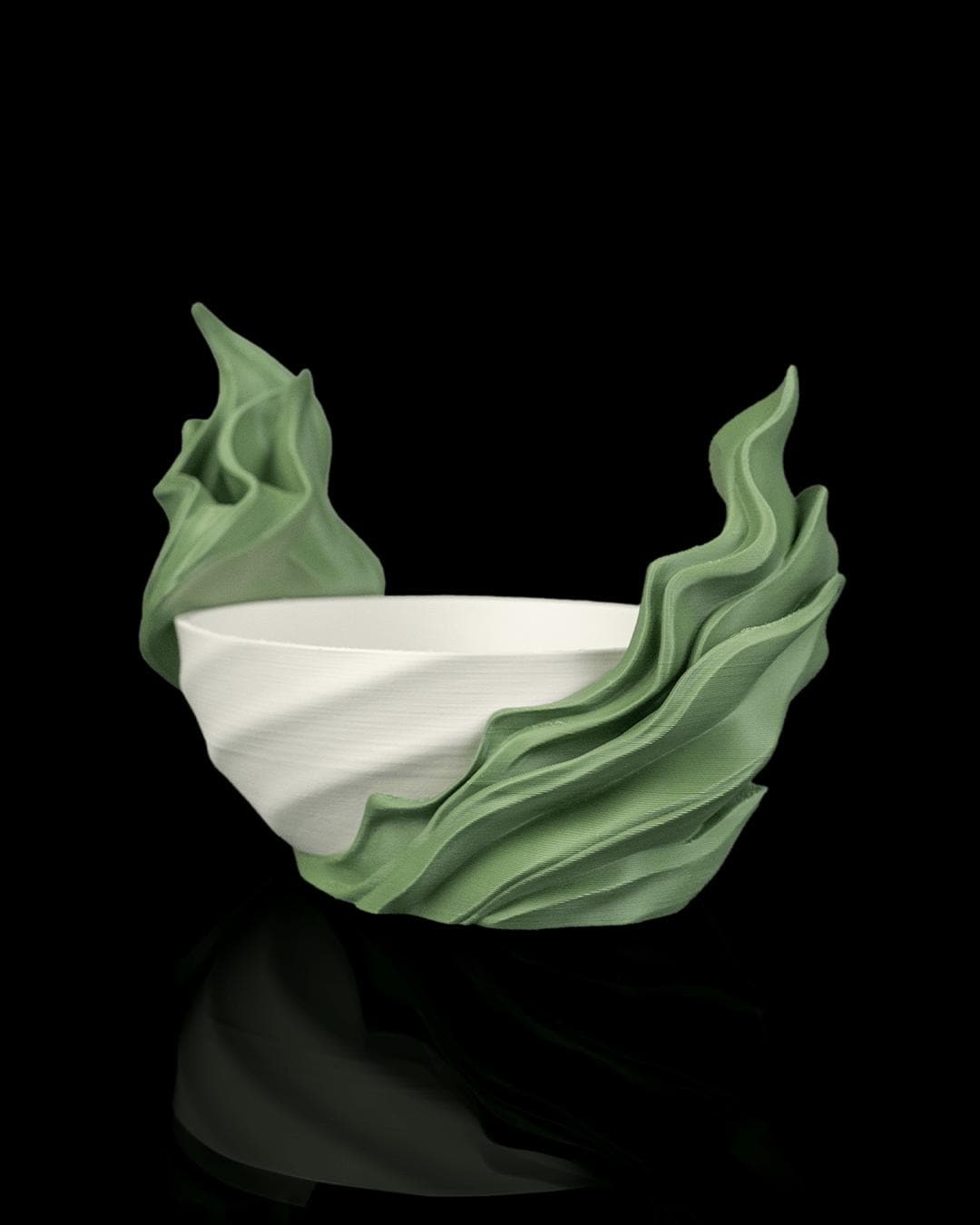Seaweed Flow - Self-Watering Planter