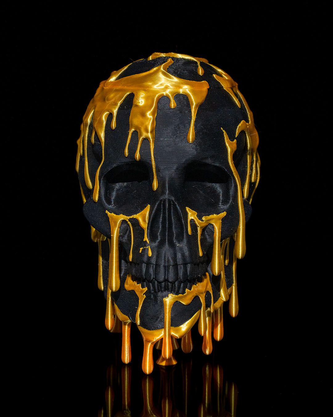 Skull Candy Bucket with Dripping Honey Style Design, Removable Lid, Halloween Candy Holder, Spooky Decor, Trick or Treat