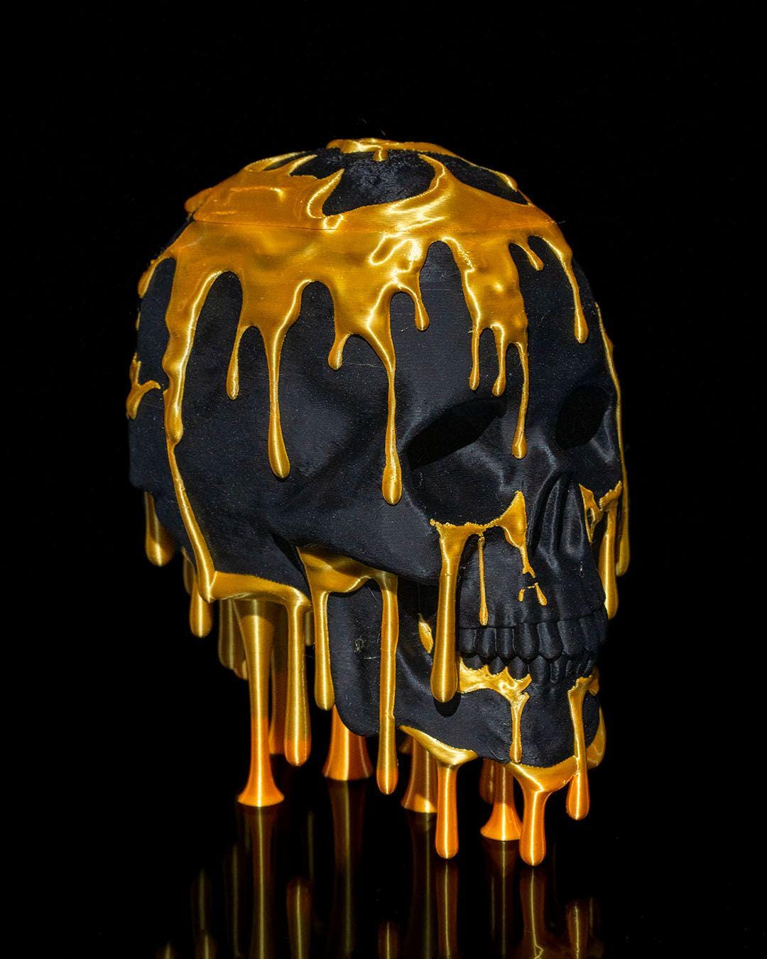Skull Candy Bucket with Dripping Honey Style Design, Removable Lid, Halloween Candy Holder, Spooky Decor, Trick or Treat
