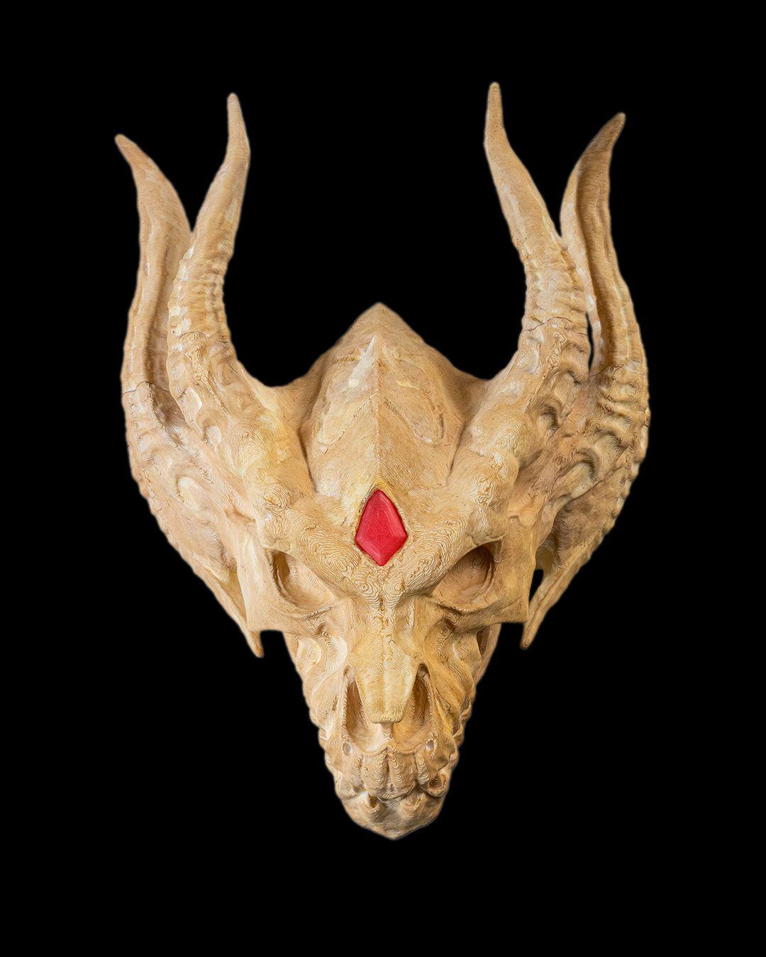 Silver Dragon Skull –  Fantasy Display