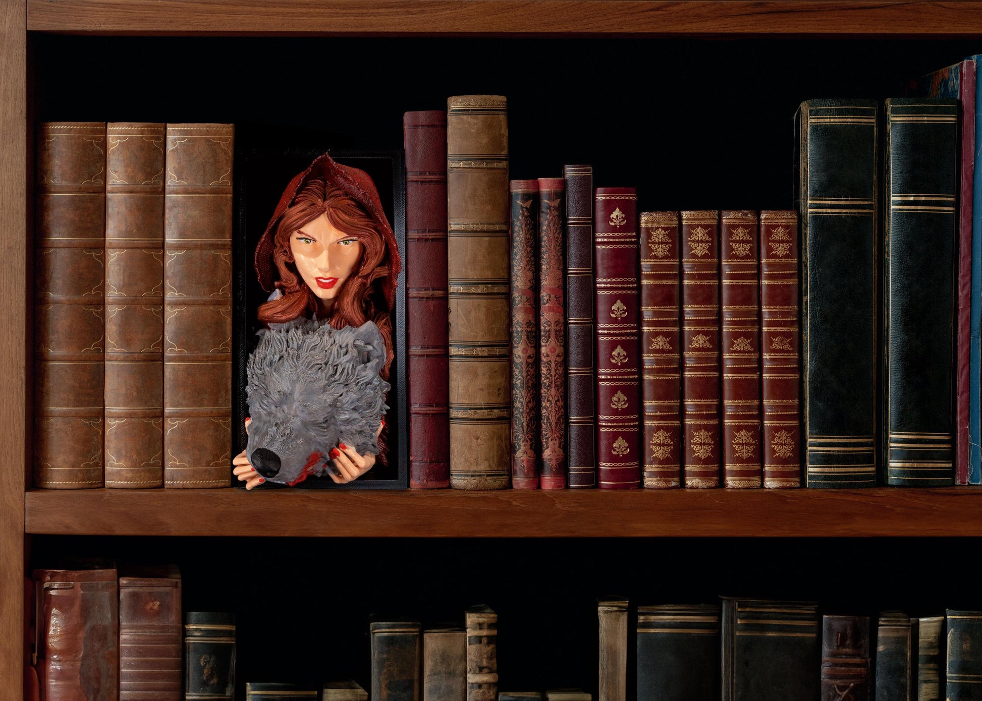 Little Red Halloween Book Nook Bookshelf Insert, Spooky Library Decor, Haunted Shelf Display, Gothic Home Decoration, Fa
