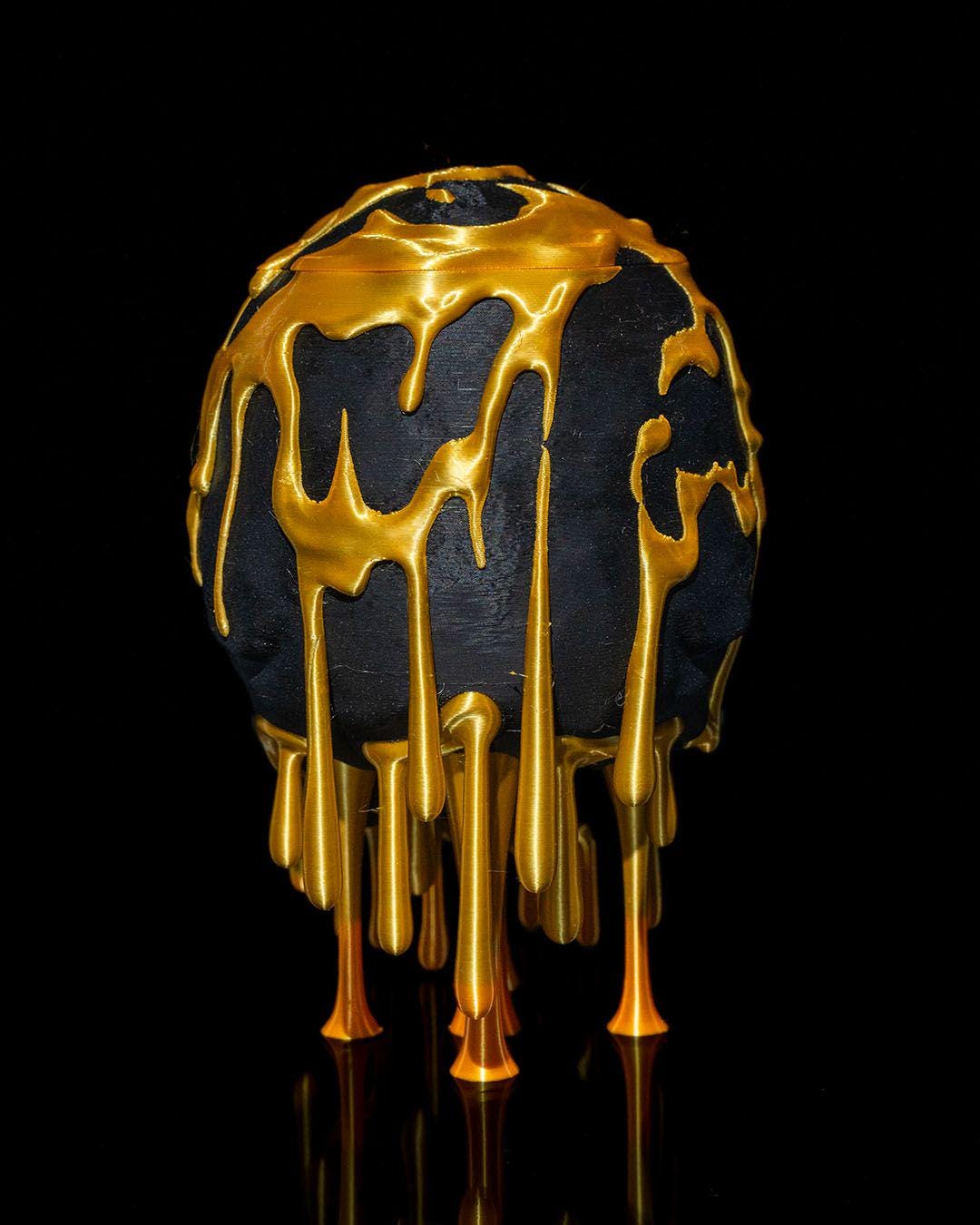 Skull Candy Bucket with Dripping Honey Style Design, Removable Lid, Halloween Candy Holder, Spooky Decor, Trick or Treat